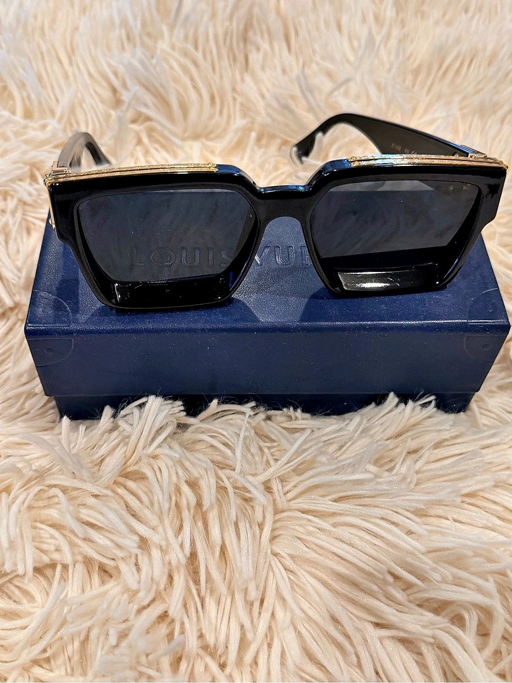 Louis Vuitton Sunglasses Black & Gold
